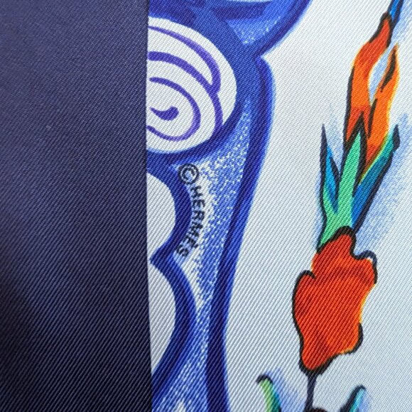 HERMES Ottomane Ceramique Blue Red 90 cm Silk Square Scarf w/ Box RARE - Picture 6 of 16